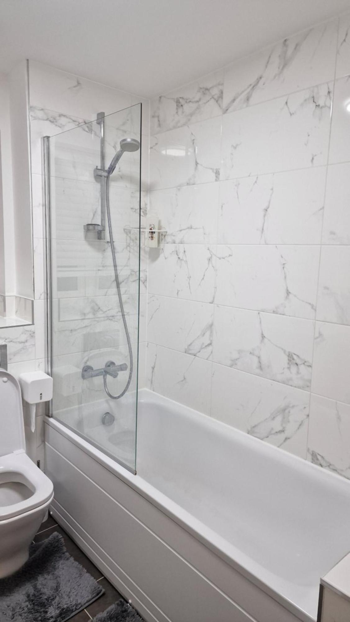London City Apartment Ealing Bagian luar foto