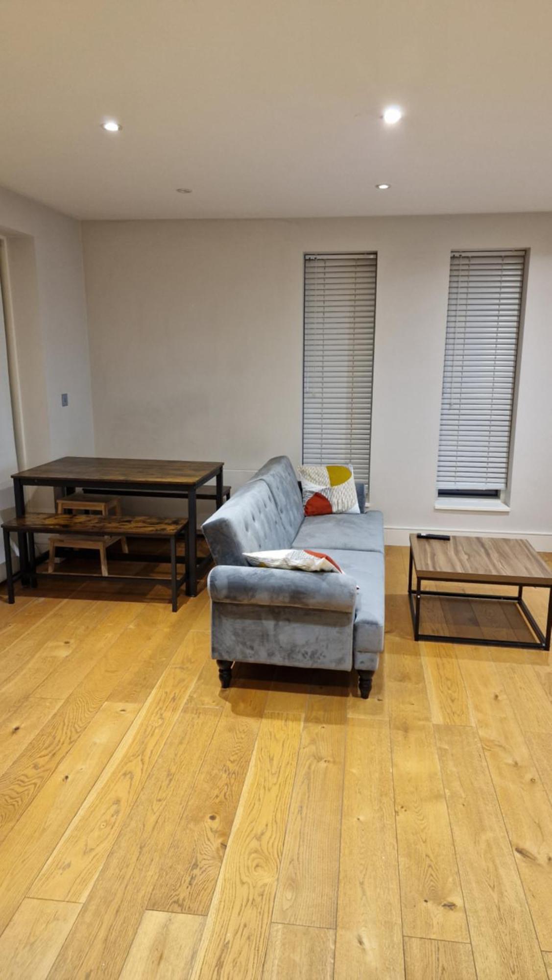 London City Apartment Ealing Bagian luar foto